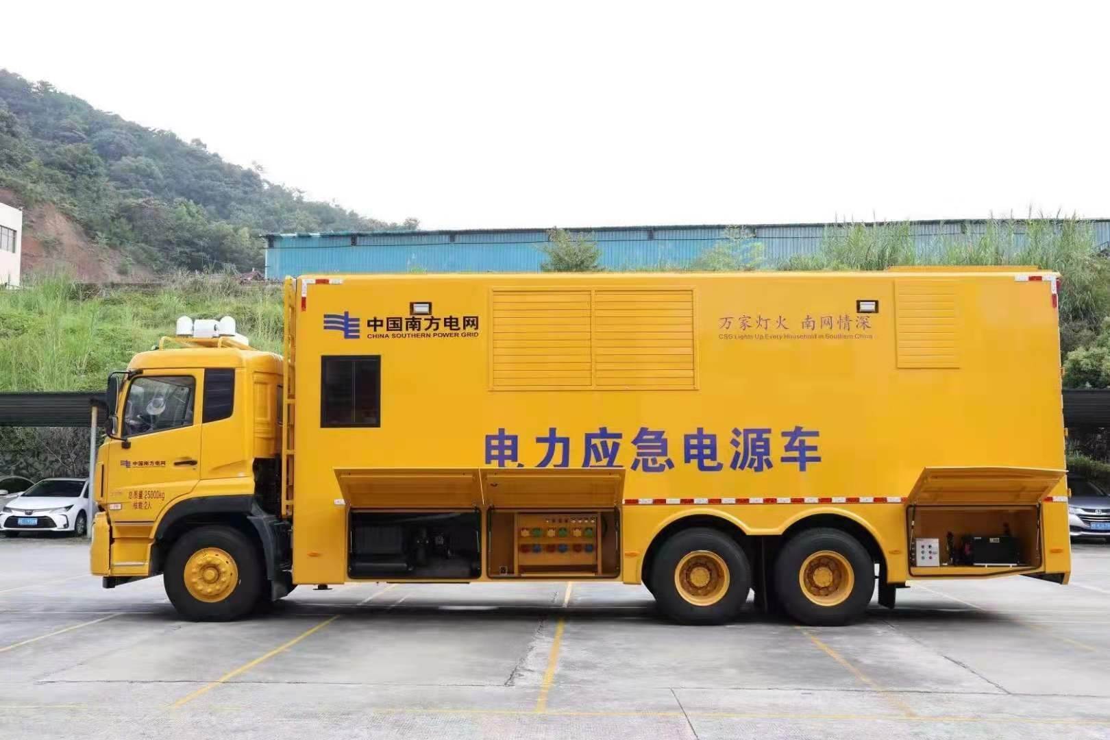 红安安康大型柴油发电机发电车UPS电源出租租赁